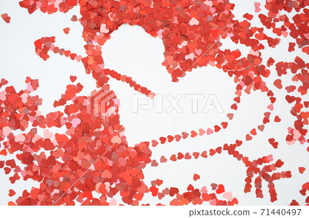 Big heart and small heart Big heart and small heart 71440497