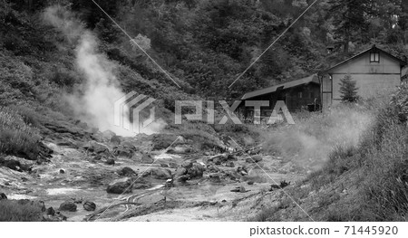 Hachimantai Goshogake Onsen Yukemuri Monochrome 71445920