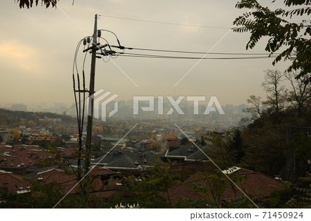 漢陽.都城.順城路.嘎查岩.風景.秋天.細塵。 漢陽.都城.順城路.嘎查岩.風景.秋天.細塵。 71450924