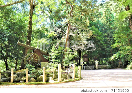 葛城座火雷神社[Fuebuki Shrine] ｜ 71451900