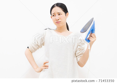 熨燙女性 熨燙女性 71453350