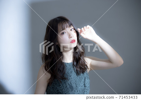 Women beauty hair care Women beauty hair care 71453433