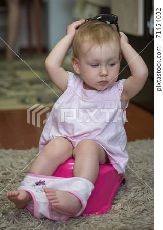 baby, child, kid 71454032