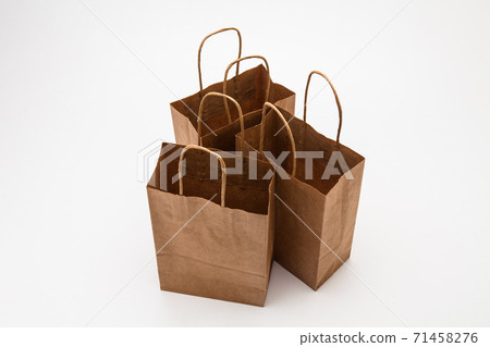 Brown paper shopping bags on whtie background 71458276