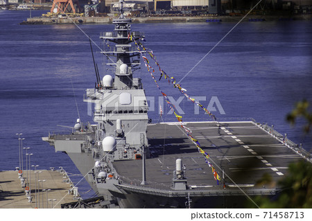 Izumo-class helicopter-equipped escort ship Kure City, Hiroshima Prefecture 71458713