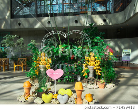 名古屋久屋大通花園室內室內萬聖節長凳 71459418