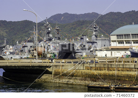 海上自衛隊第四護衛隊廣島縣吳市 71460372