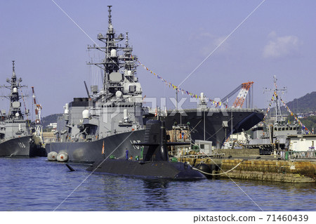 海上自衛隊第四護衛隊廣島縣吳市 71460439