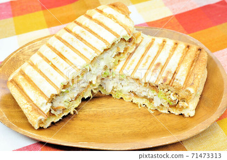 Menchi-katsu hot sandwich Menchi-katsu hot sandwich 71473313