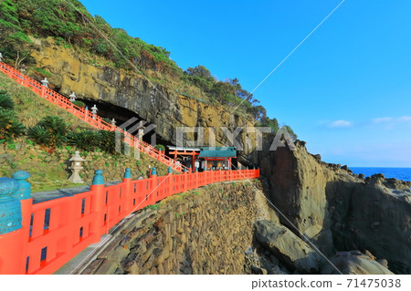 [宮崎縣]天氣晴朗的宇都神宮 71475038