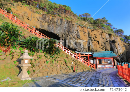 [Miyazaki Prefecture] Udo Shrine under fine weather 71475042