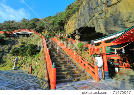 [Miyazaki Prefecture] Udo Shrine under fine weather 71475047