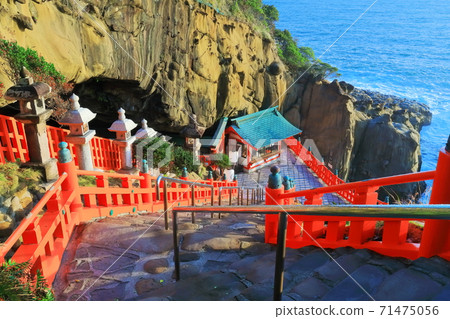 [宮崎縣]天氣晴朗的宇都神宮 71475056