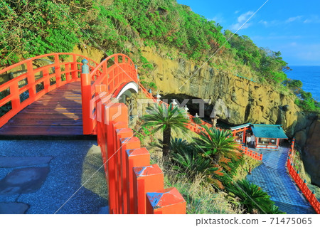 [宮崎縣]天氣晴朗的宇都神宮 71475065