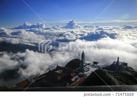 Landscape of Phan Sipan mountain peak in Vietnam Landscape of Phan Sipan mountain peak in Vietnam 71475889