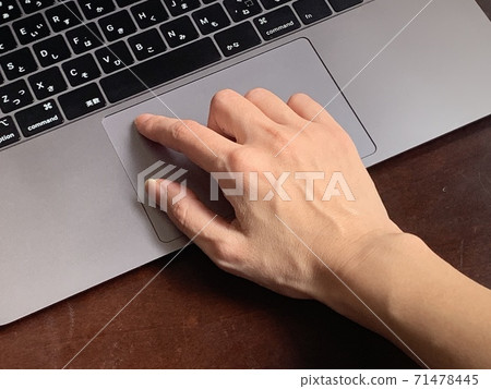 Home office image (computer operation) photo material Home office image (computer operation) photo material 71478445