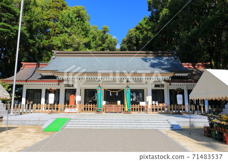 [Miyazaki Prefecture] Miyazaki Prefecture Gokoku Shrine in fine weather 71483537