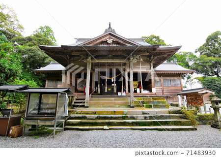 Higashirijima Shrine 71483930