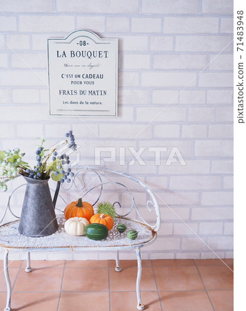 Natural interior goods 71483948