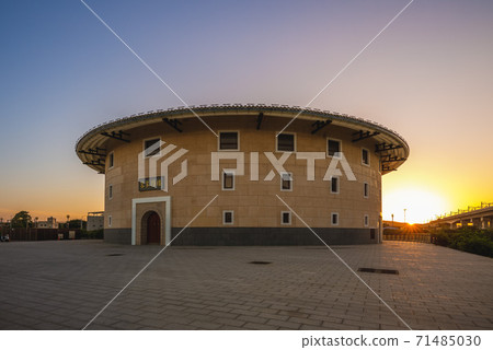 Hakka tulou round house in Miaoli, Taiwan. Translation Hakka tulou round house in Miaoli, Taiwan. Translation 71485030