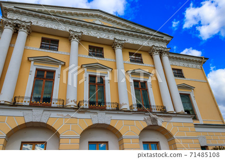Pavlovsk Palace is18th-century Russian Imperial residence built by the order of Catherine the Great for her son Grand Duke Paul, in Pavlovsk, within Saint Petersburg, Russia 71485108