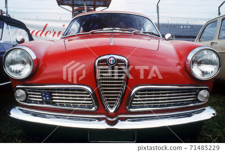 alfa romeo, julia, italian car 71485229