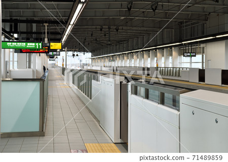 Hokuriku Shinkansen Iiyama scenery 71489859