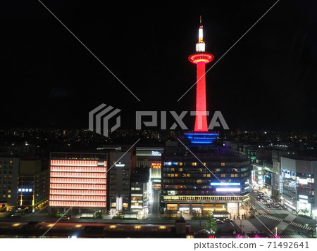 Kyoto Tower Red Light Up 71492641