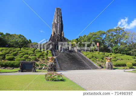 [宮崎縣]天氣晴朗時的和平塔 71498397