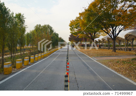 Han River, Seoul Han River, Seoul 71499967