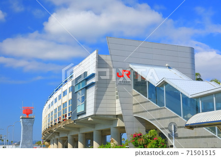 [Miyazaki Prefecture] Miyazaki Airport Station under fine weather 71501515