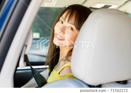 Beautiful Japanese women 71502272