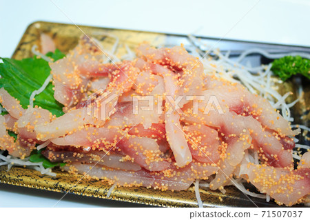 Crucian carp sashimi (crucian carp sashimi) with crucian carp sashimi and eggs Shiga (Lake Biwa), Tottori, Shimane's local cuisine 71507037