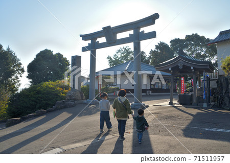 Hachiman Kamado Shrine (Hachiman Kamado Jinja) Hachiman Kamado Shrine (Hachiman Kamado Jinja) 71511957