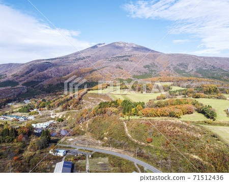 Mt. Fubo drone photographed from Shichikashuku in late autumn Autumn leaves Shichikashuku Town, Miyagi Prefecture Mt. Fubo drone photographed from Shichikashuku in late autumn Autumn leaves Shichikashuku Town, Miyagi Prefecture 71512436