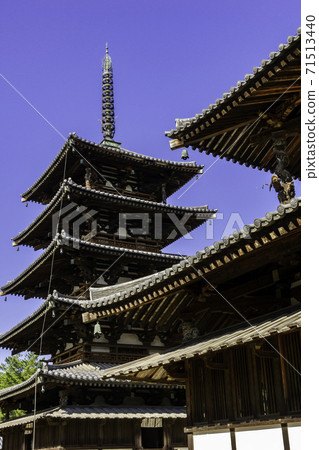 Horyuji Temple Five-storied Pagoda, Ikaruga Town, Ikoma District, Nara Prefecture 71513440
