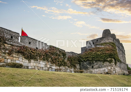 Suwon Hwaseong Fortress Outing 71519174