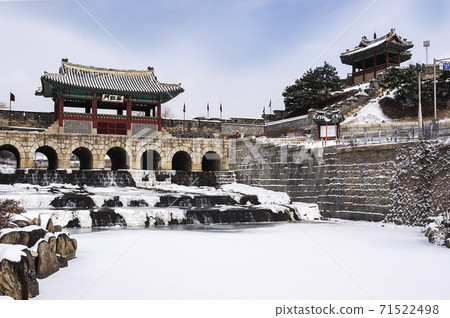 Suwon Hwaseong Suwon Hwaseong 71522498