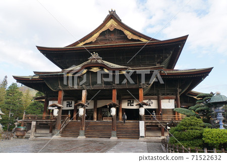 善光寺的秋天 71522632