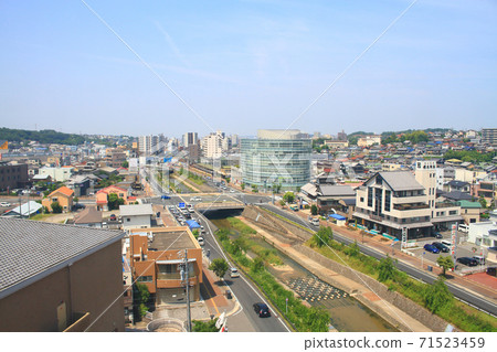 瀨戶市,瀨戶川和瀨戶中心地區的風景 瀨戶市,瀨戶川和瀨戶中心地區的風景 71523459