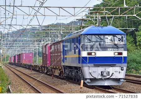 東海道本線二宮國分JR貨運EF210-325(深田) 東海道本線二宮國分JR貨運EF210-325(深田) 71527838