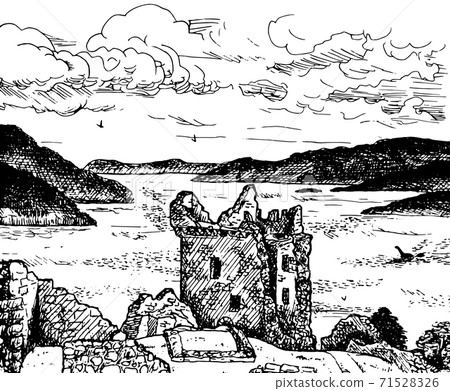 Tower and walls of the Urquhart Castle in Scotland 71528326
