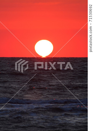 日落,日本海,日落,日落,太陽 日落,日本海,日落,日落,太陽 71530692