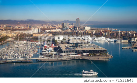 Top view of the old Port Vell, Barcelona, Catalonia, Spain 71531645