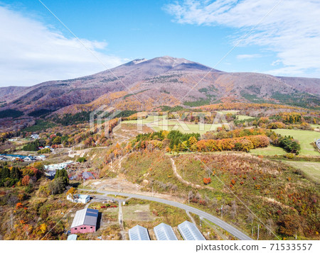 Mt. Fubo drone photographed from Shichikashuku in late autumn Autumn leaves Shichikashuku Town, Miyagi Prefecture Mt. Fubo drone photographed from Shichikashuku in late autumn Autumn leaves Shichikashuku Town, Miyagi Prefecture 71533557