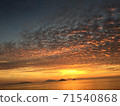 Sunset of the sea 71540868