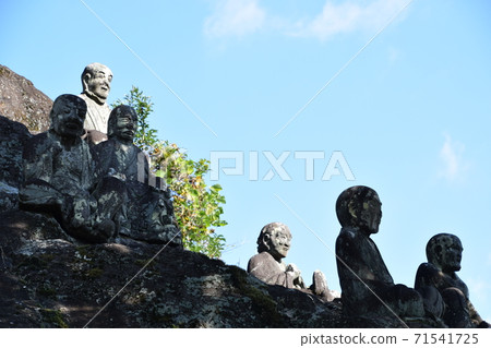 Kannonji Temple, 16 Arhats Kannonji Temple, 16 Arhats 71541725