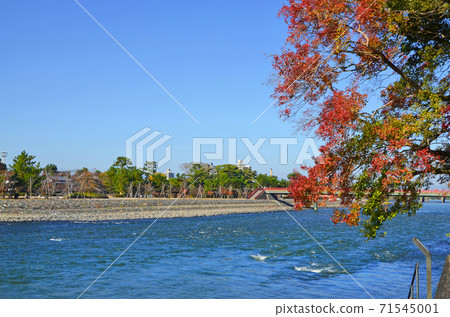 京都宇治的風景 71545001