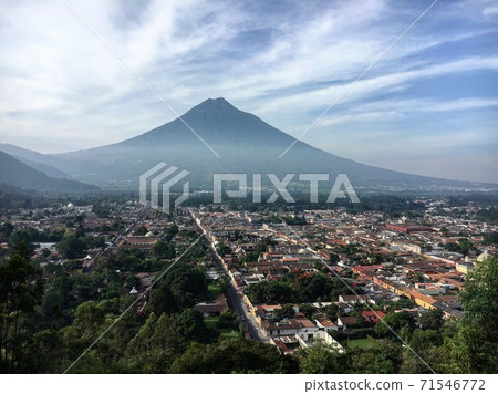Old Town of Antigua in Guatemala as seen from the Hill of Crosses 71546772