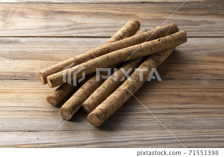 Burdock Burdock 71551398